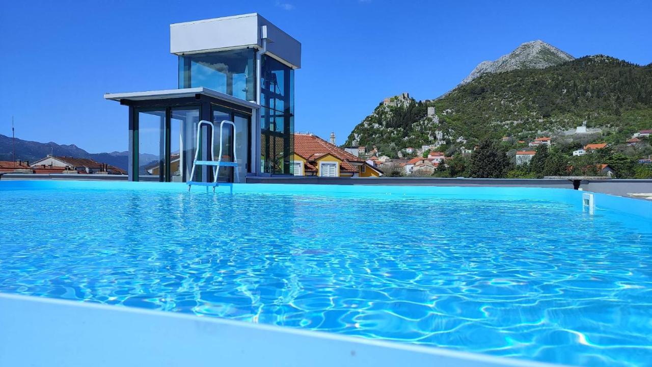 Hotel Prvan Vrgorac Екстер'єр фото